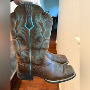 Ariat Turquoise and Brown Tombstone Boots